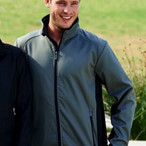 Mens Soft Shell Jacket With Side Zipped Pockets